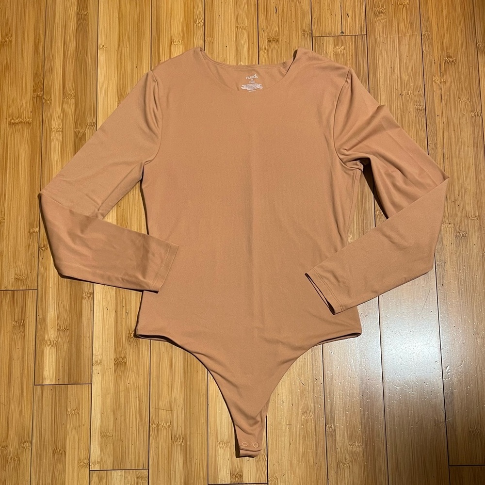 Nuuds Seamless Longsleeve Crewneck Bodysuit Size M - Picture 5 of 16